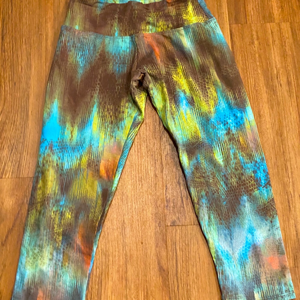 Brazil Wear Small Yoga / crop pants from equinox